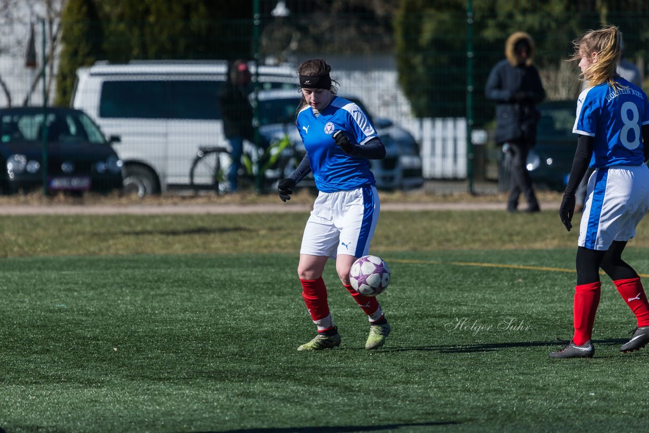 Bild 400 - B-Juniorinnen Halbfinale SVHU - Holstein Kiel : Ergebnis: 3:0